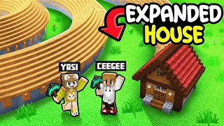I Slowly Expanded My Friend’s Houses in Minecraft 😨
