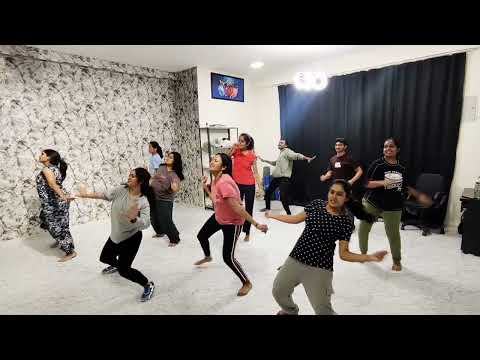 सैराट झालं जी | Sairat Zaal Ji Dance Practice & Behind The Scenes | Omeefied