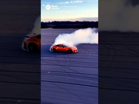 Drifting the twin turbo 350z #nissan #nismo #350z #hellyabrother #drift #fast #ai