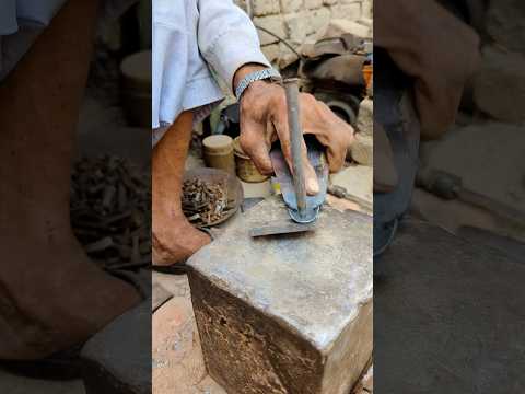🥰😱 The blacksmith turned a simple thing into something valuable #blacksmithing #blacksmith #skills