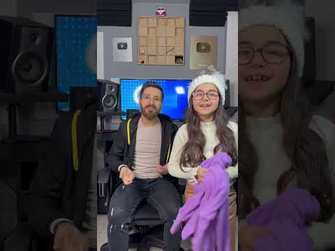 كل يوم بتلبس شكل وبتغير الملبوس 😅 ما ضل براسي عقل ما ضل بجيبي فلوس 😂 #حيدر_زعيتر #نانا_زعيتر