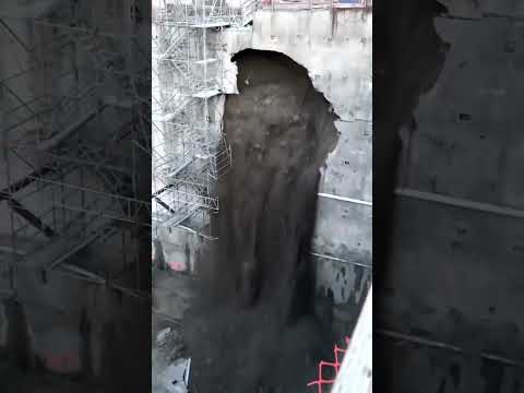 Beton Duvar Düzgün Yapılmazsa Ne Olur ? 🚧 🏗️ #satisfying #shorts #wall