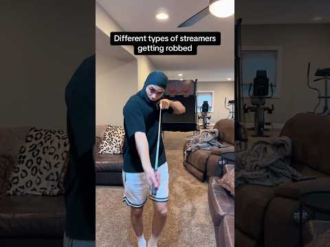 Different types of streamers getting robbed 🤣🔫