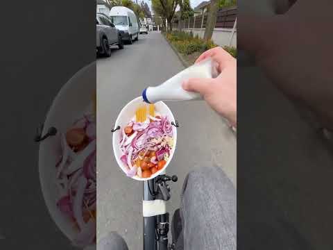 This boy cooked food on the road while walking #shortsvideo