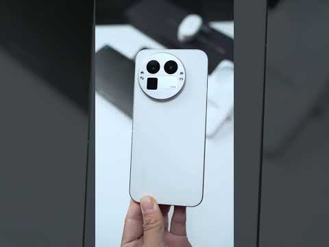 Unboxing a new phone that makes you feel like you're using it every day #realmegt8pro