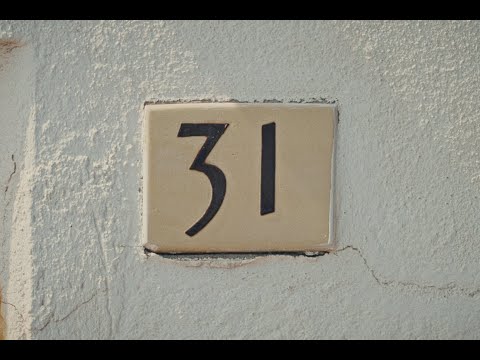 LA PILI - 31FAM (Videoclip Oficial)