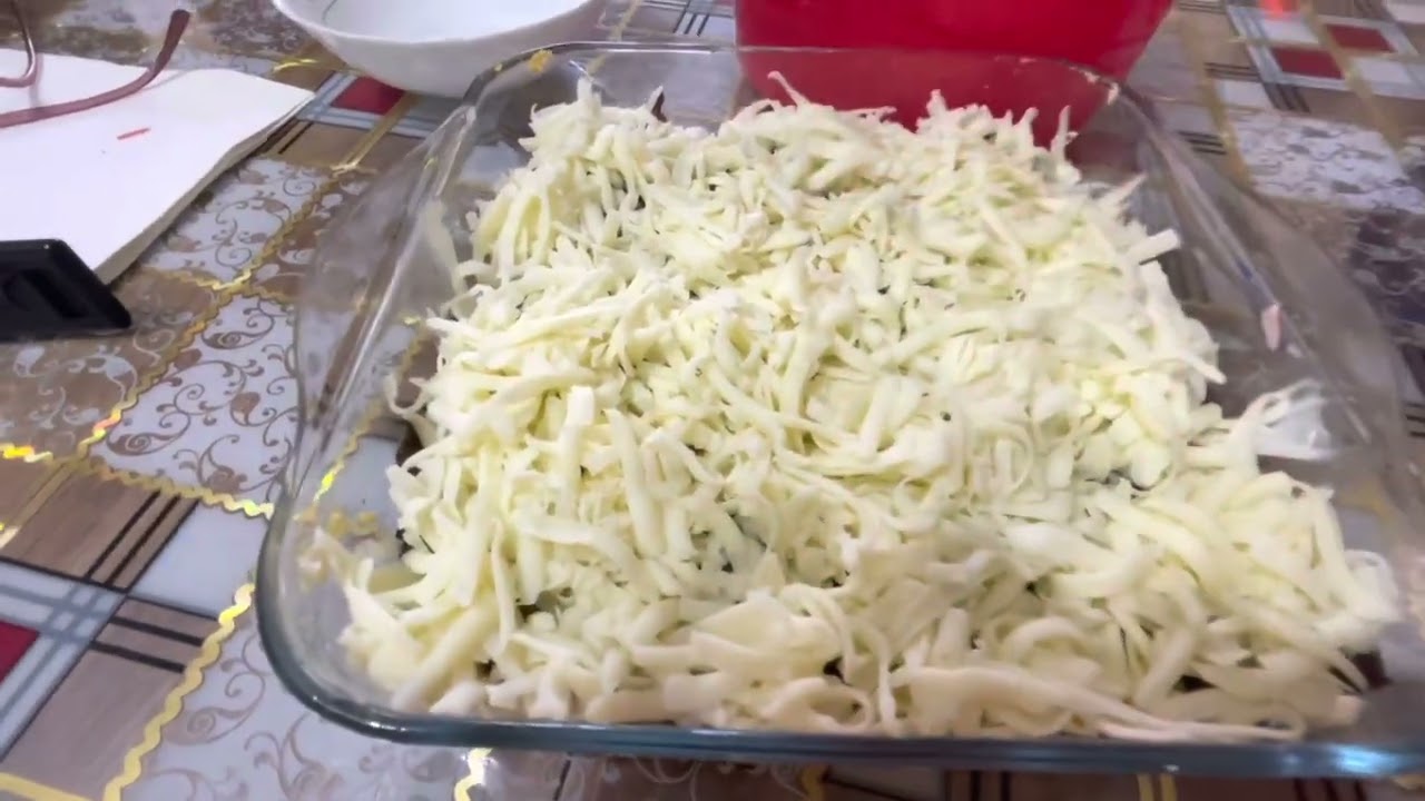 САЛАТ с КРАБОВЫМИ ПАЛОЧКАМИ и ГРИБАМИ