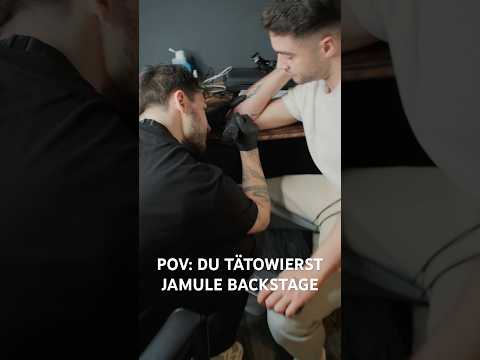 JAMULE lässt sich backstage auf seiner Tour von Ata tätowieren #tattoo #jamule
