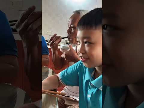 Ba mẹ là quê hương của con