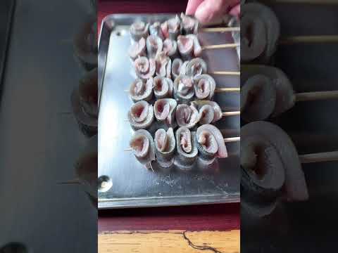 鰯の串焼きに舌鼓 #shorts