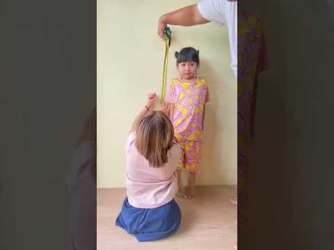 วัดส่วนสูงกับลูกกันค่ะ ใครสูงกว่ากัน!! #youtube #youtubeshorts