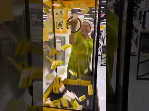 grandma shopped ₹200, won ₹3 lakh scooty #shortvideo