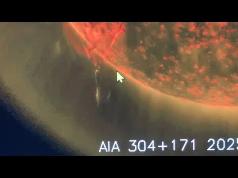 A ship just blasted thru the Sun