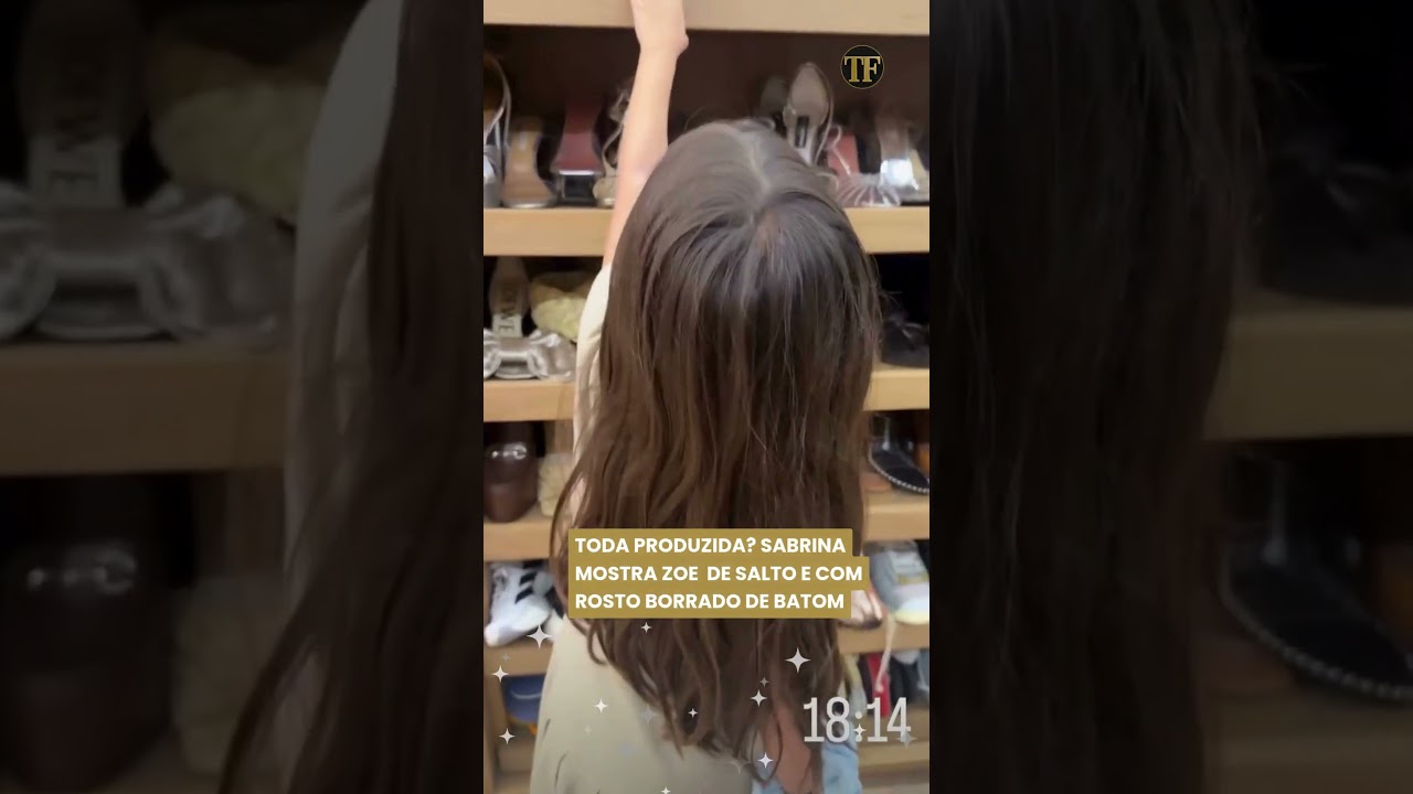 Toda produzida? sabrina mostra Zoe de salto e com rosto borrado de batom