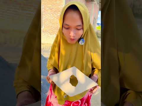Topi dari kerdus