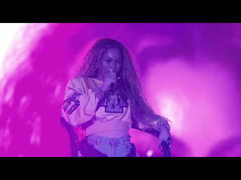 Beyoncé- Drunk In Love HOMECOMING (HQ)