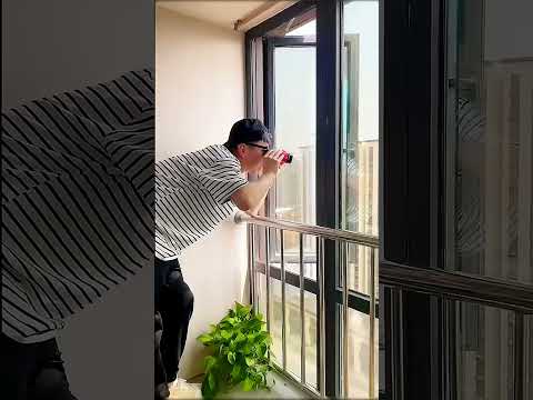 Be careful when approaching your windows.😁😂  #couples #funny