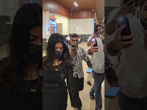 പേടിച്ചിട്ടാണോ മിണ്ടാതെ പോകുന്നത് 😮 ബിഗ് ബോസിൽ നിന്നും പുറത്തായ മസ്താനി എയർപോർട്ടിൽ #fullframez