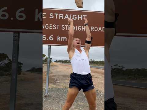 HUGE SPIDER running across Australia! Day 26