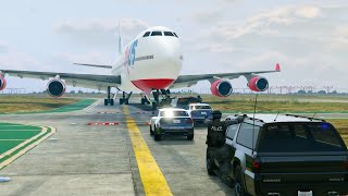 Boeing 747 Forced to Make Emergency Landing After Police Chase at 30,000 Feet|GTA5
