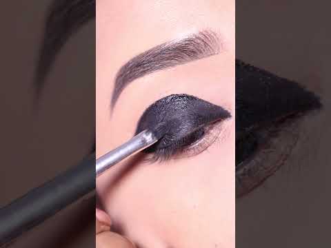 Halo eye makeup || Shilpa #shorts