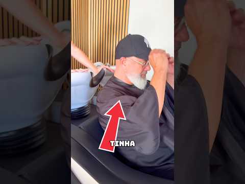 VOCÊ NÃO VAI ACREDITAR NO CORTE DE CABELO DESSE HOMEM