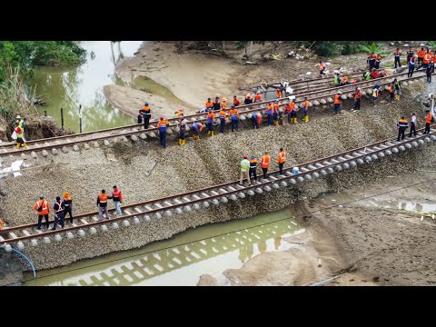 SECEPAT INI PENANGANAN REL MENGGANTUNG, KAI BEKERJA 24 JAM AGAR KERETA BISA LEWAT !