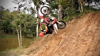 Virei mortal de moto - Back Flip