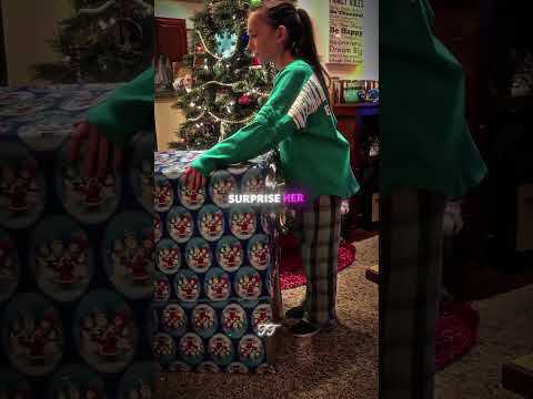 Marine brother surprises his sister on christmas 🎄❤