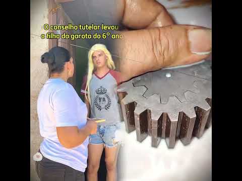 O conselho tutelar levou o filho da garota do 6° ano#parati#humor#fyp#shorts#youtubeshorts#viral#pov