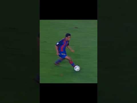 Ronaldinho Amazing Goals