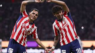 Chivas supera a Pumas y se hace con el liderato