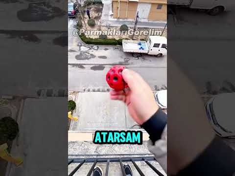 Kardeşime Gizemli Zıplayan Top Aldım! 😱🥰