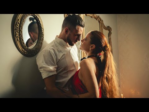 Fuego (videoclip oficial) - CINTIA BELEN