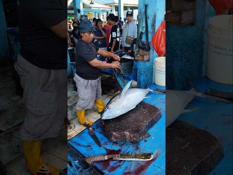 Amazing skills! sharp machetes and fresh tuna cut by a master tuna cutter #fish #tuna #streetfood