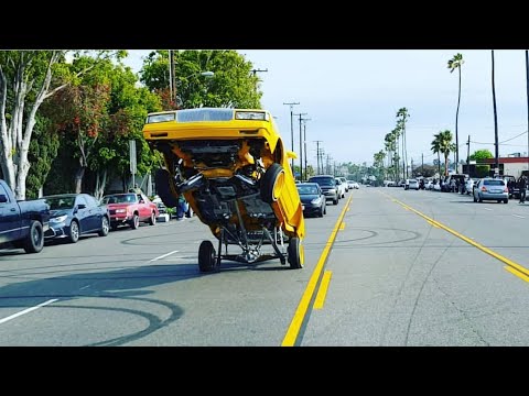 Lowrider Gas Hopping & Hittin' switches Broadway Blvd
