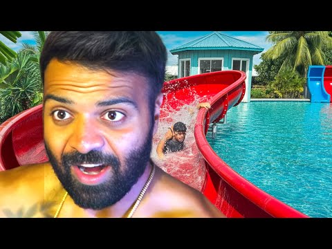 Water Park Simulator – Day 2 💦 | Bigger Slides & New Upgrades! | Phoenix YT