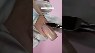 Як майстру зберегти нерви? 😬 прибрати затьок гель лаку легко! Дивись манікюрний лайфхак 👌 #nails