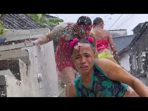 Cuando jugabas en la lluvia 🌧️ sin permiso de tu mamá