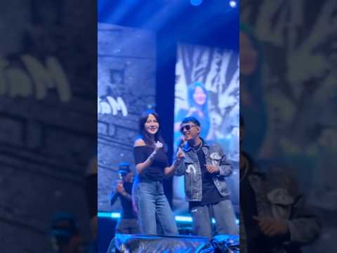Kekompakan Denny Caknan Dan Bella Bonita Saat Diatas Panggung