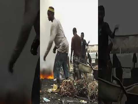 Agbogbloshie: El Vertedero Electrónico Más Grande del Mundo