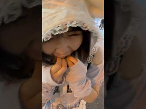일본 메이드카페 실망해서 테이블에 똥싸고나옴