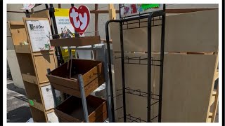 Dumpster Diving Live for FREE displays!