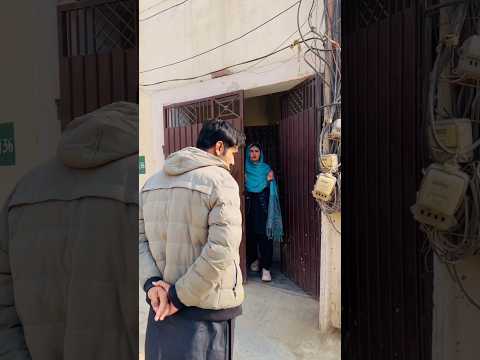 Husband Ki Germojudgi Me Biwi Kya Karti