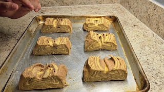 Como pan de canela rellenos con pasta de concha 