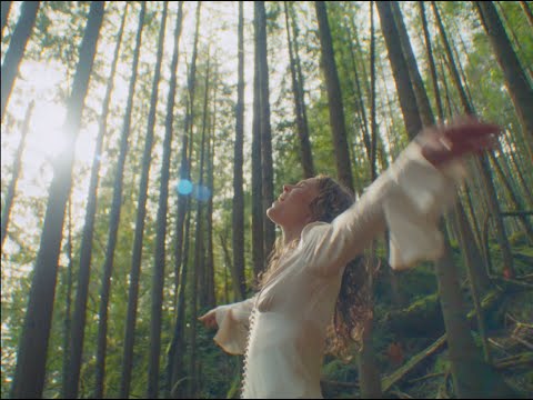 Everything I Wasn't Looking For (Official Video)