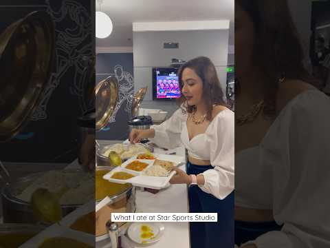 This is what guests and cricketers eat at Star Sports 🤓 #shorts #garimasgoodlife
