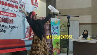 Salah satu Juara Lomba Baca Puisi Kemerdekaan -Santriwati Ponpes Mahasinul Akhlak