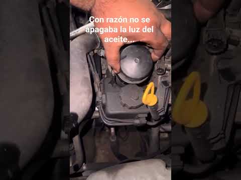 Con razón no se apagaba la luz del aceite...