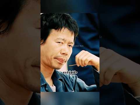 El preso destrozó físicamente la pared#shorts #movie